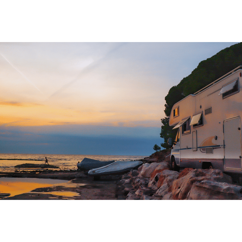 Produit eco responsable et camping car ? c'est possible !
Grâce à Maud, on a eu envie de vous partager son expérience...
On a adoré son petit mot, on a décidé d'en faire un article pour accompagner tous ceux qui veulent faire rimer gain de place et produits eco repsonsable !