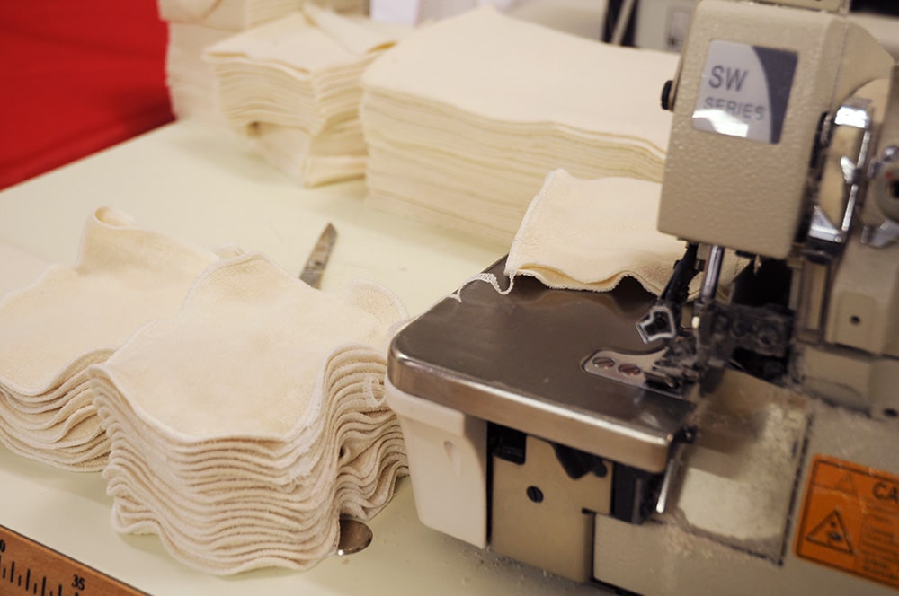 carre_demaquillant_fabrication